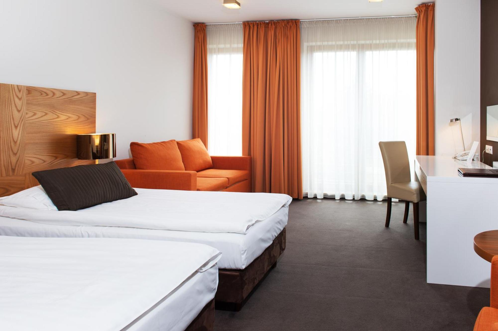 Bazuny Hotel&Spa Kościerzyna Εξωτερικό φωτογραφία